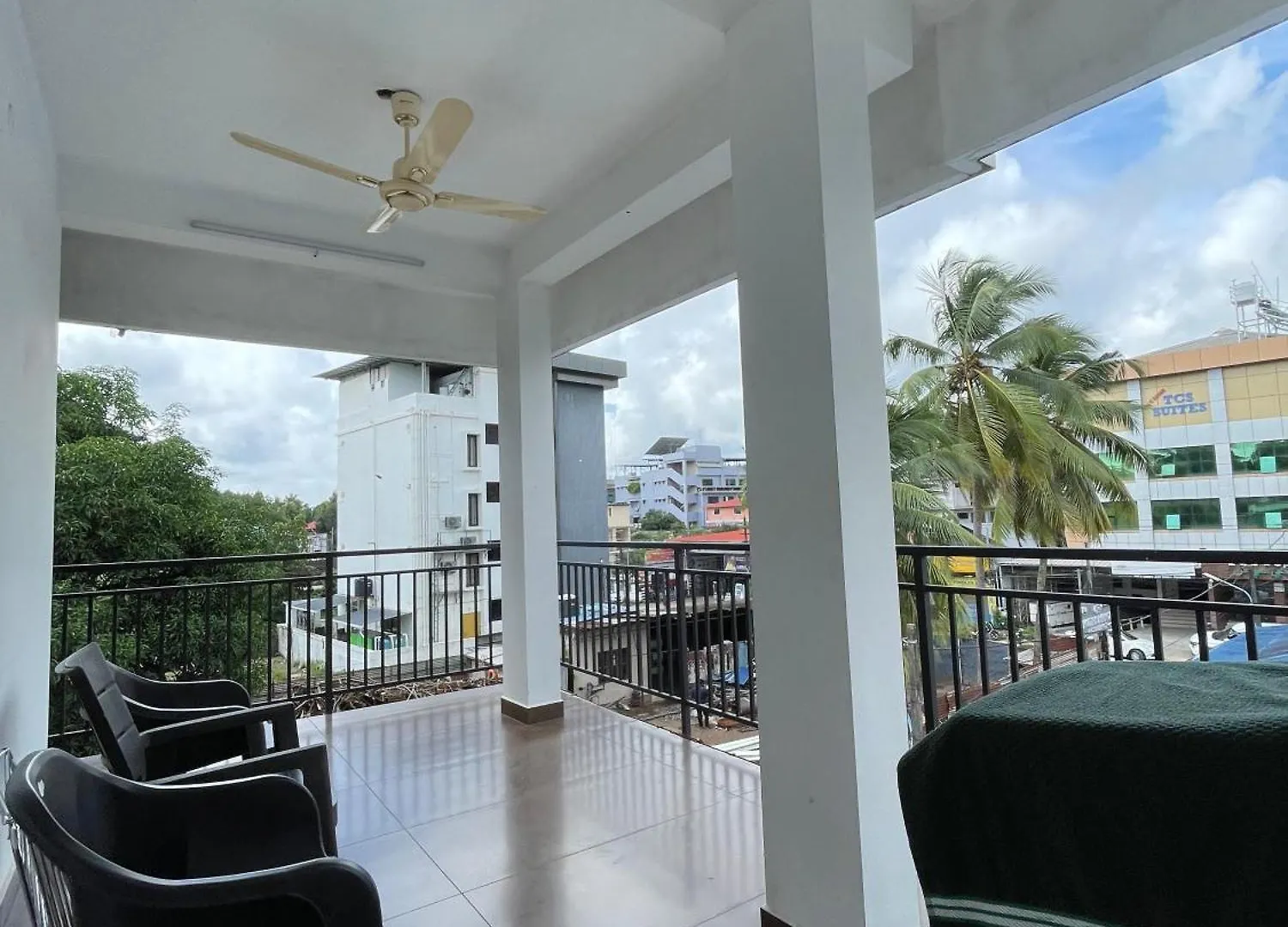 公寓 Jwel Homes Inn Kochi