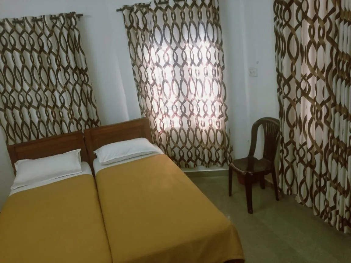 Jwel Homes Inn Kochi 公寓